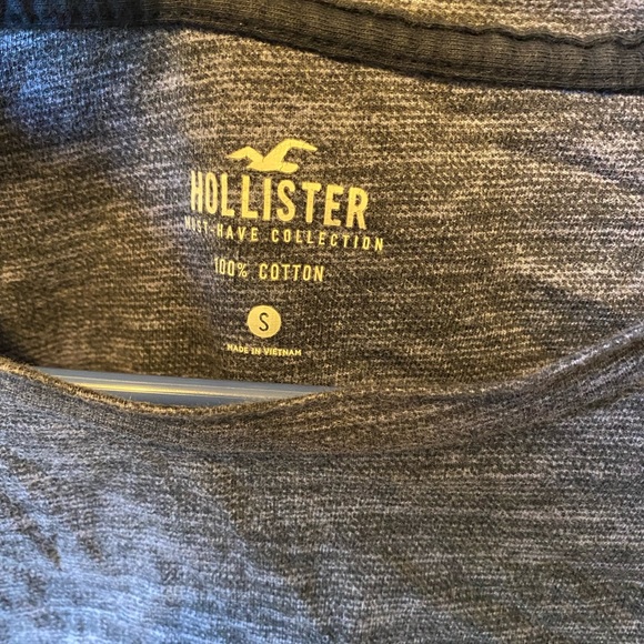 Men’s Hollister Shirt - Picture 4 of 4